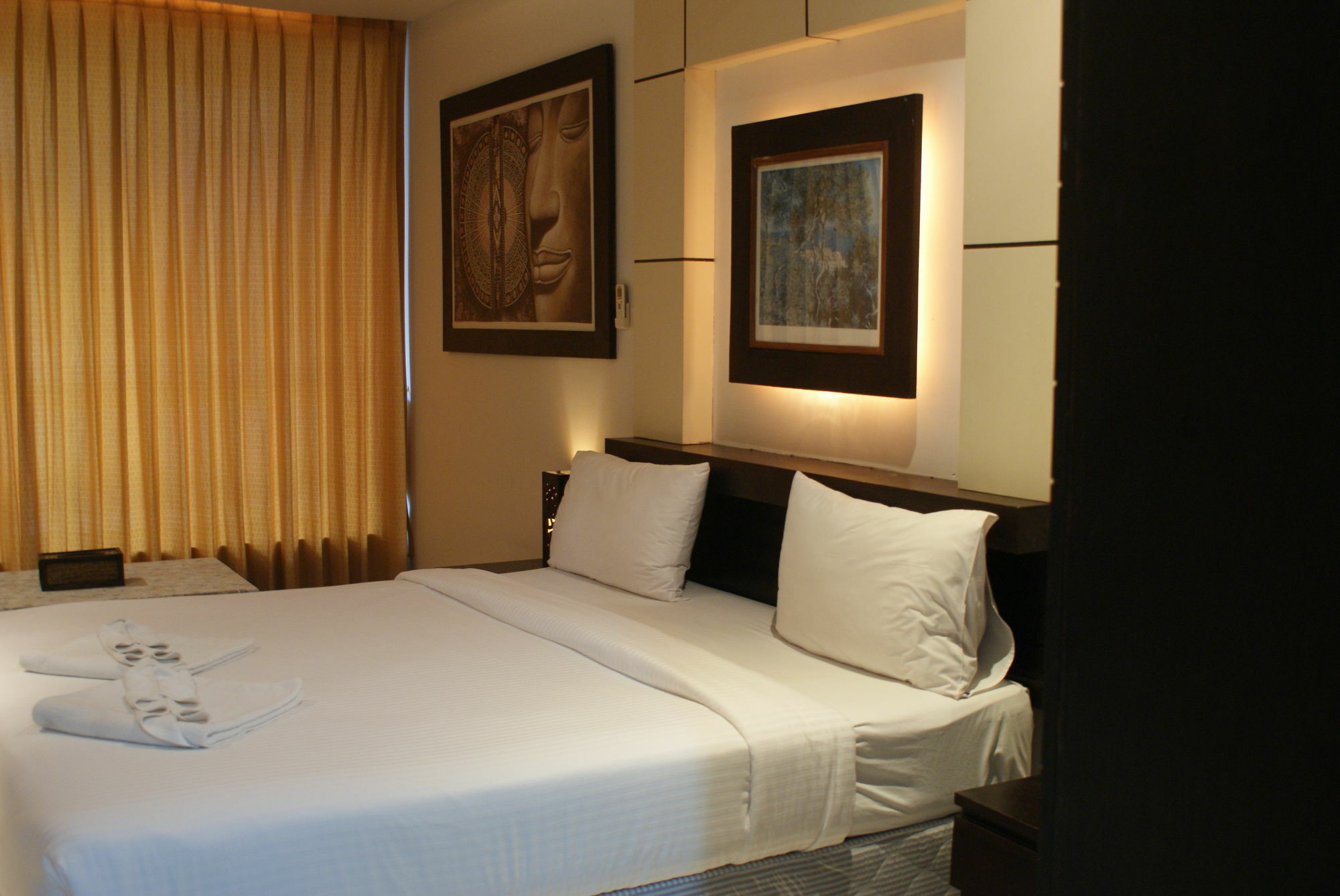 New International Guest House Patong Exterior photo
